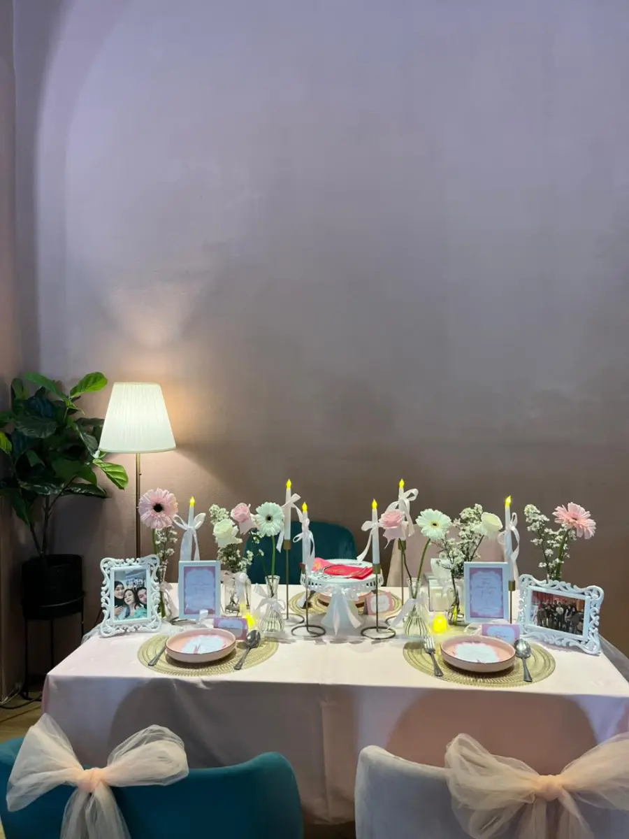 Pink & White Fresh Flowers