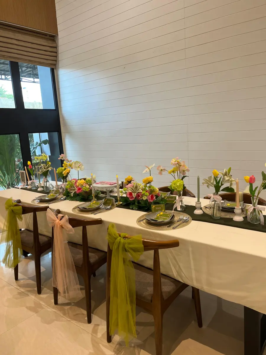 Pink, Yellow, Green Premium